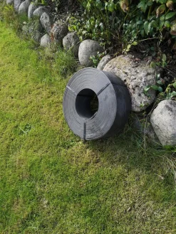 Bedafgrænsning & Minihegn*Bedkant 10 meter sort plast