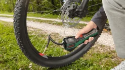 Bosch Luftmadrasser & Pumper|Små Elmaskiner*PNEO akku trykluftpumpe 3,6 V