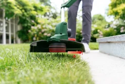 Bosch Buskryddere & Græstrimmere*UniversalGrassCut 18V-260 græstrimmer 2,0 Ah