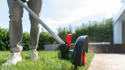 Bosch Buskryddere & Græstrimmere*UniversalGrassCut 18V-26 græstrimmer