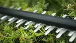 Bosch Hækkeklippere*UniversalHedgeCut 18V-48 hækkeklipper 2,5 Ah