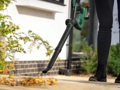 Bosch Løvsugere*UniversalLeafBlower 18V-130 løvblæser 2,5 Ah