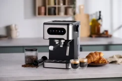 DAY Køkkenudstyr*Espressomaskine 1,5 liter 1350 W -