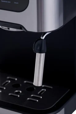 DAY Køkkenudstyr*Espressomaskine 1,5 liter 1350 W -
