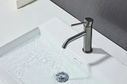 Håndvaskarmatur*Håndvaskarmatur Slim vinkel gunmetal