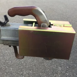 AutoZone® Trailertilbehør*Trailerlås til anhænger -