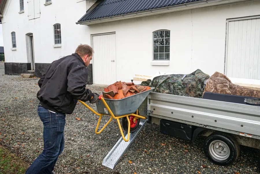 Trailertools Trailertilbehør*Trailerrampe til sidemontering 100 x 47 x 21,5 cm