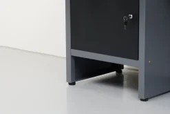 Arbejdsborde & Reoler*Værkstedsbord med skab/skuffer 160 x 60 x 85 cm